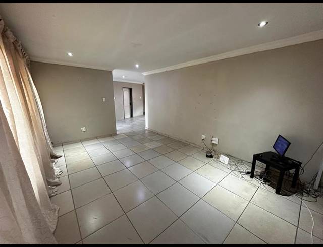 6 BEDROOM PROPERTY TO RENT IN BIRCHLEIGH